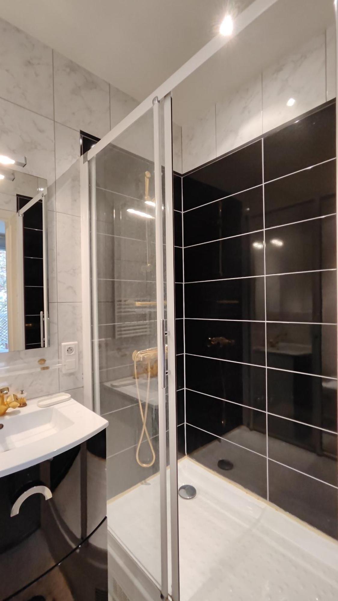 Appartement Avenue Victor Hugo - 16 - 4160